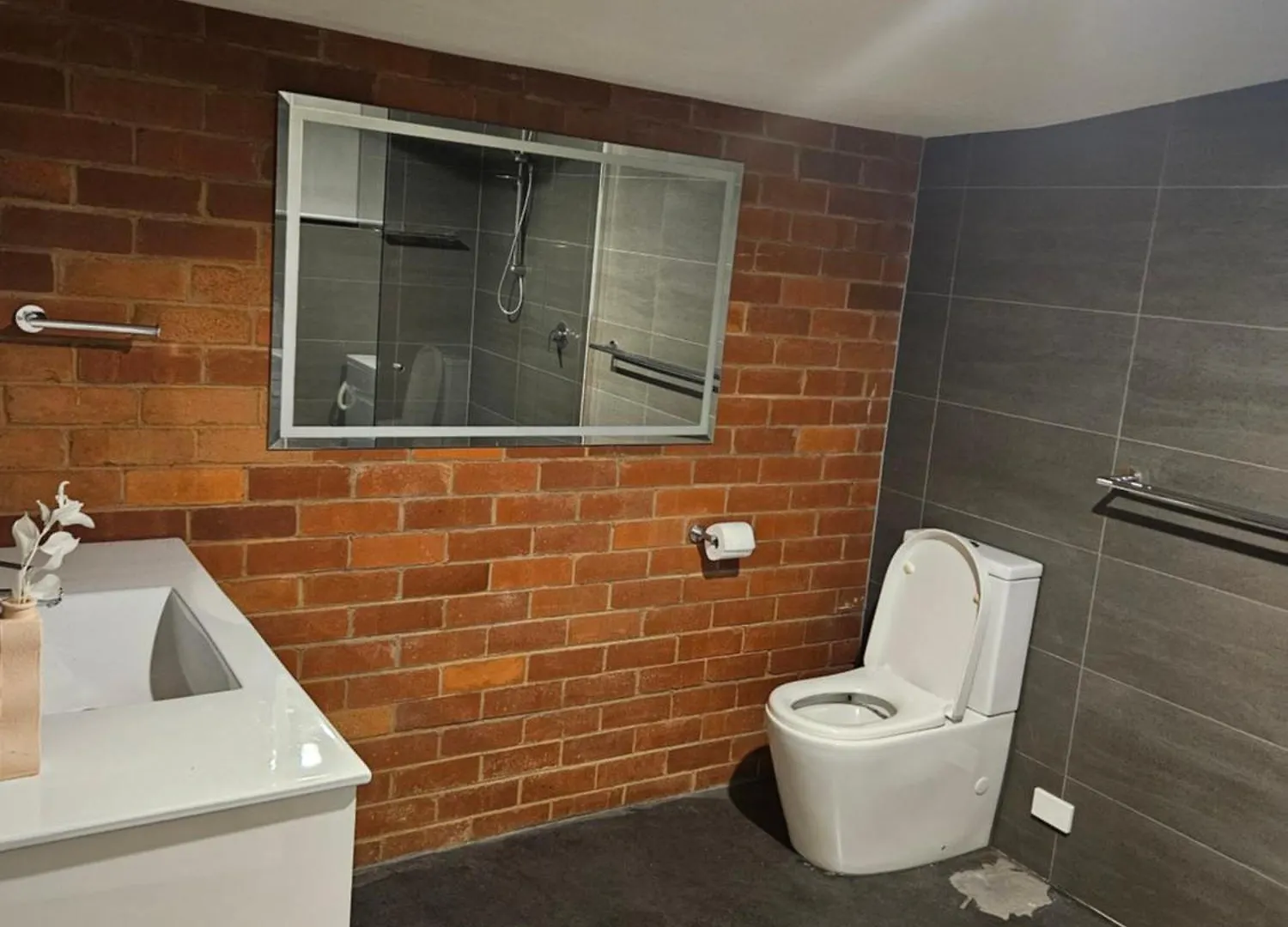 Canberra Hideaway בית נופש